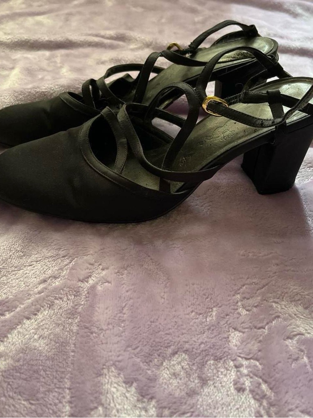 mine Black Strappy Block Heel Slingback Pumps